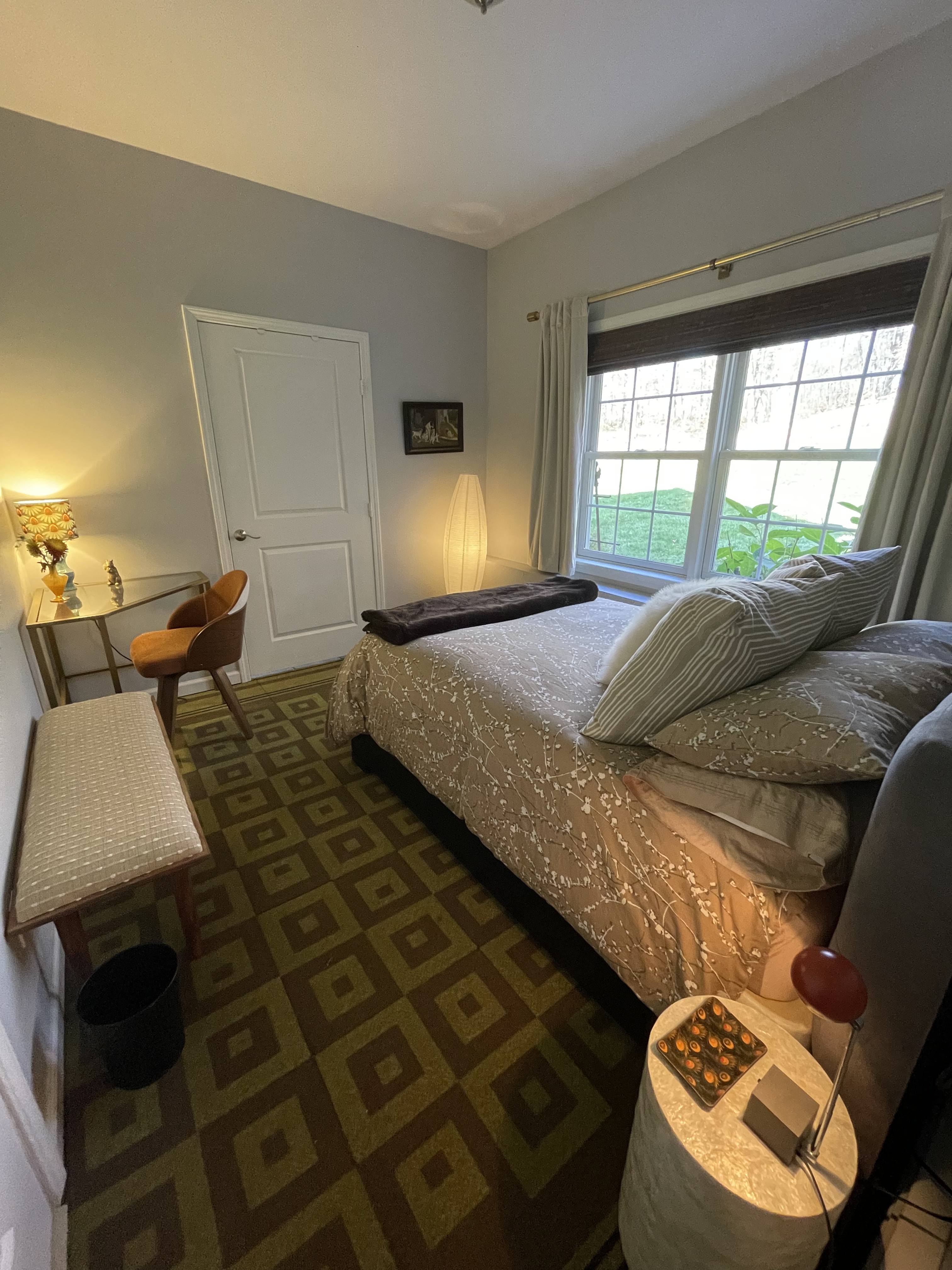 red hook House: 20 Maple Hill Rdg