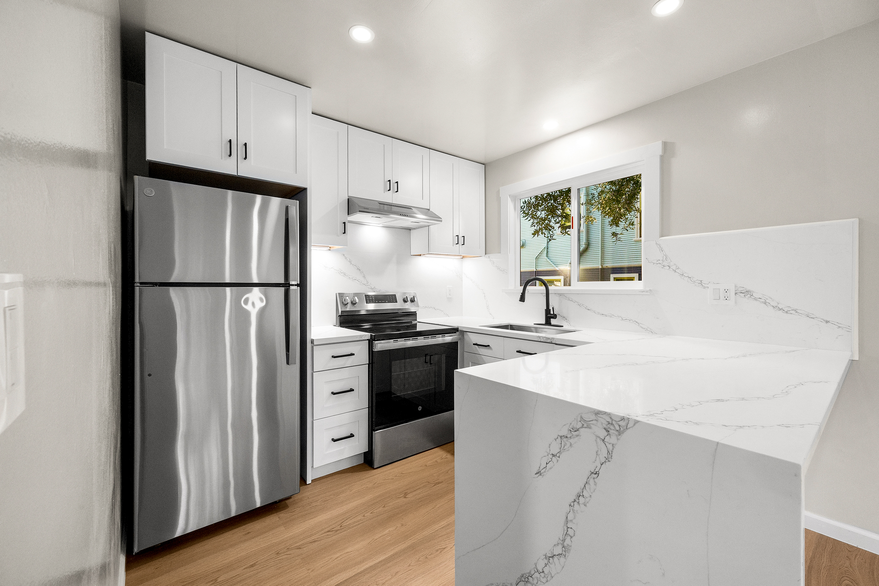 Santa Cruz Multiplex: 509 Leibrandt Ave