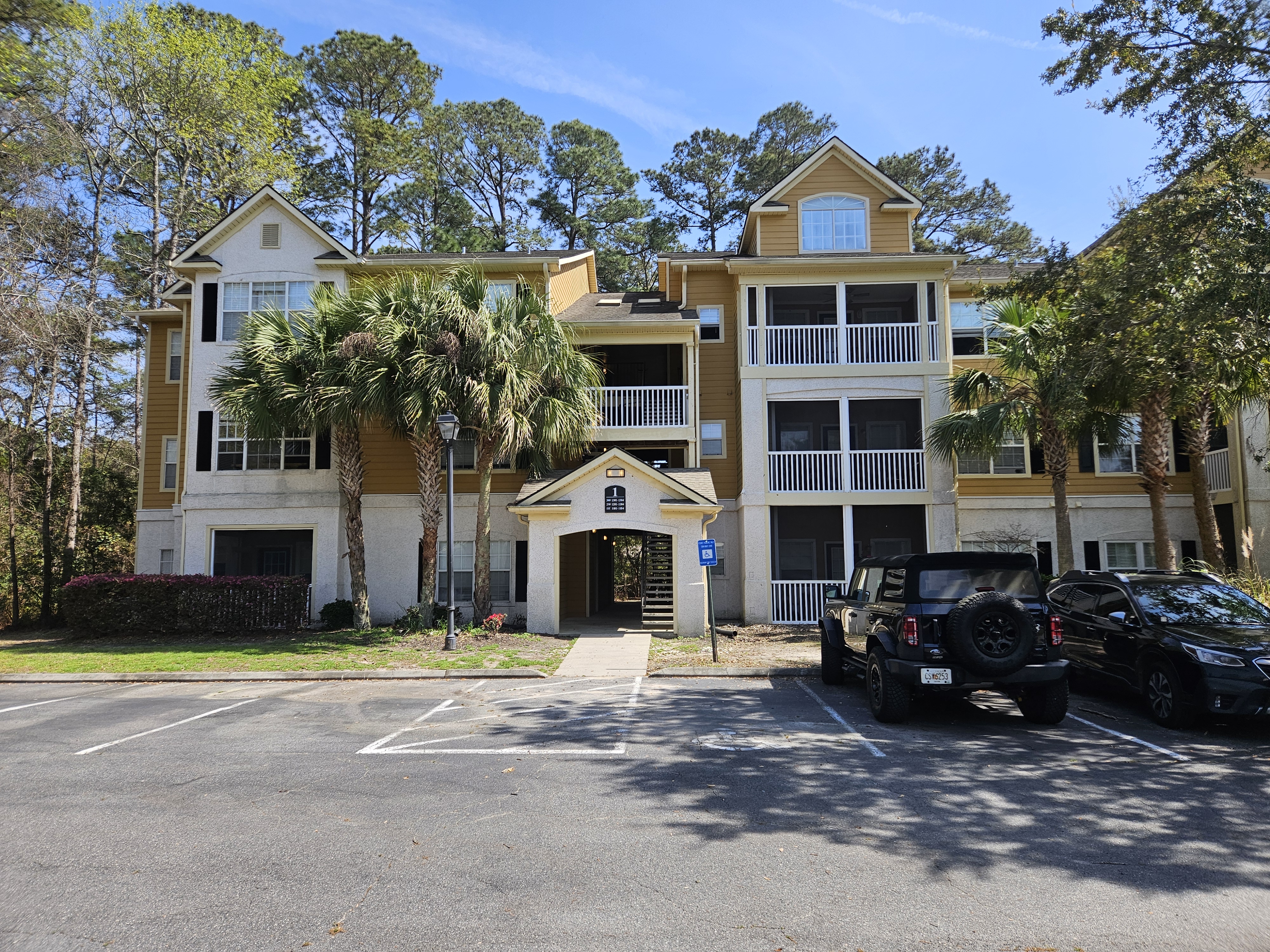 Savannah Condo: 1202 Walden Park Dr