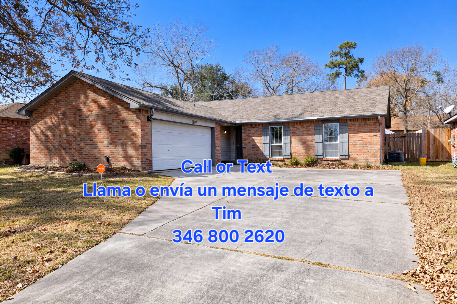 Houston House: 14855 Easingwold Dr