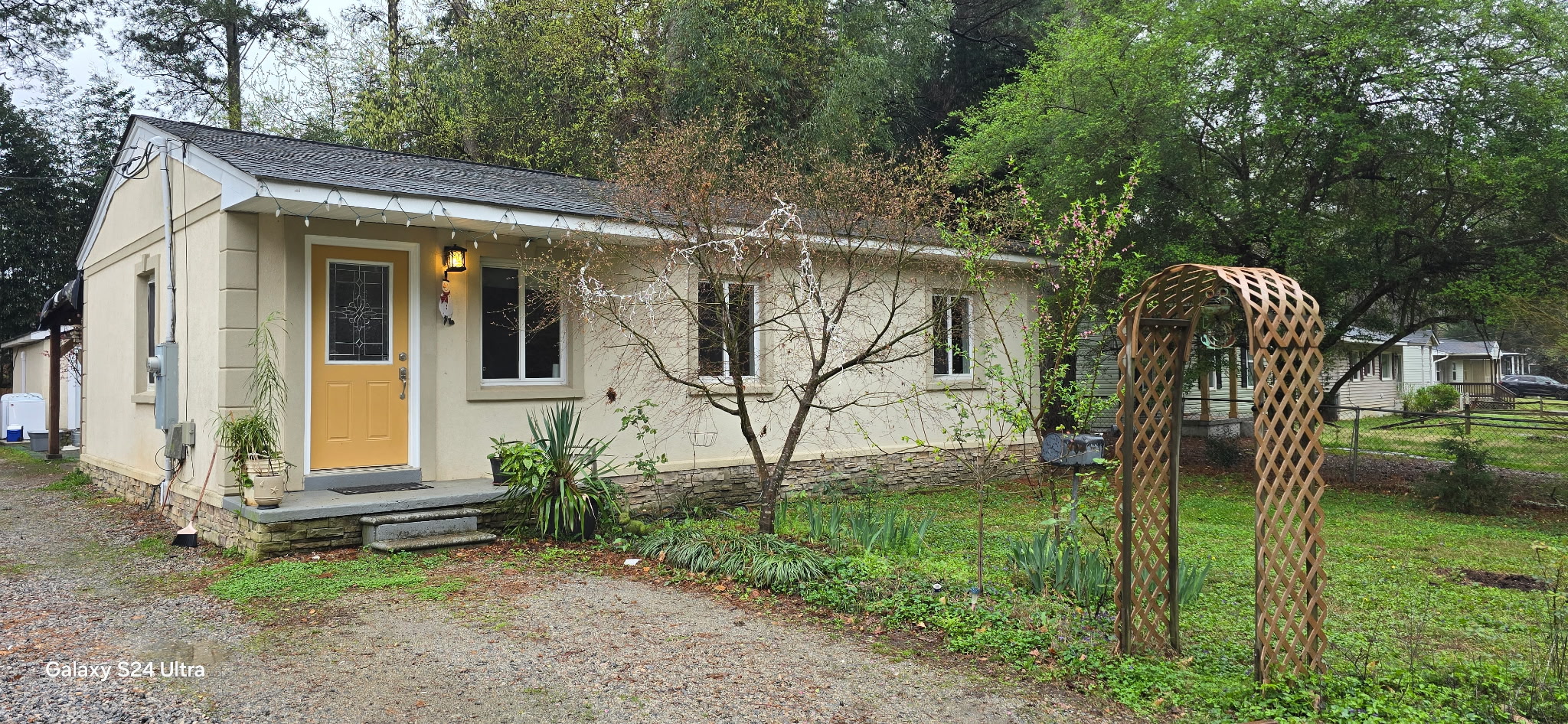 Garner House: 228 Weston Rd