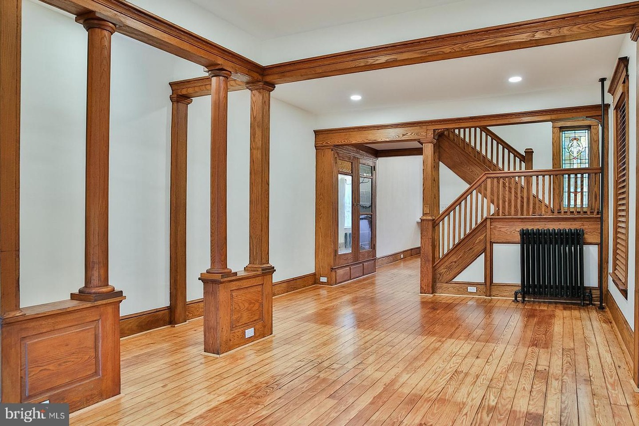 Ephrata Townhome: 102 Washington Avenue