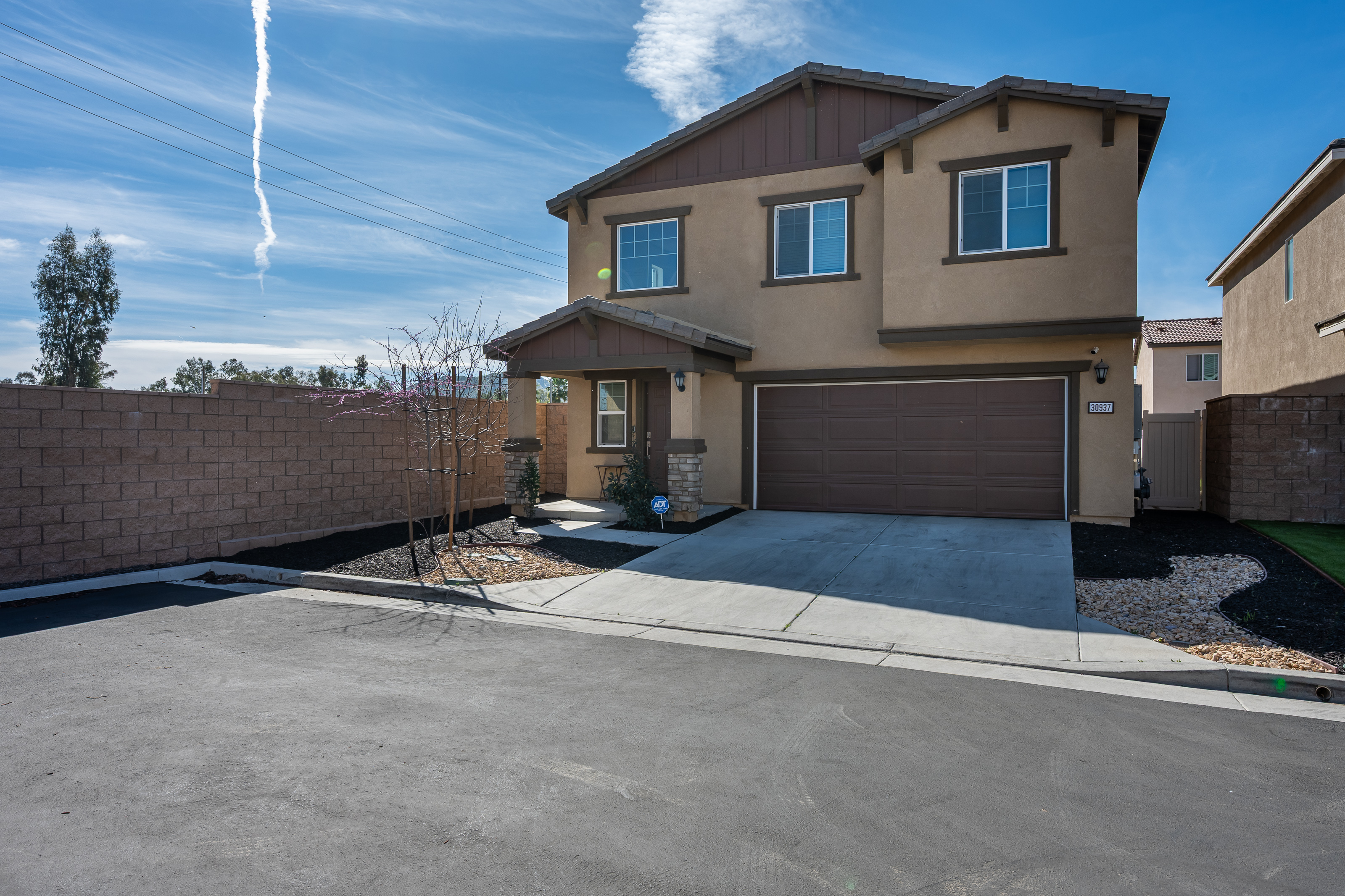 Winchester House: 30937 Viper Ct