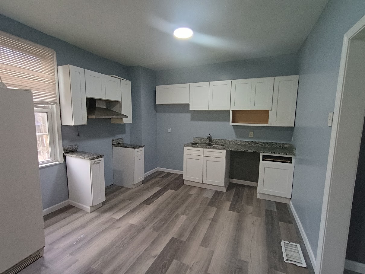 Pittsburgh House: 412 ALTHEAS