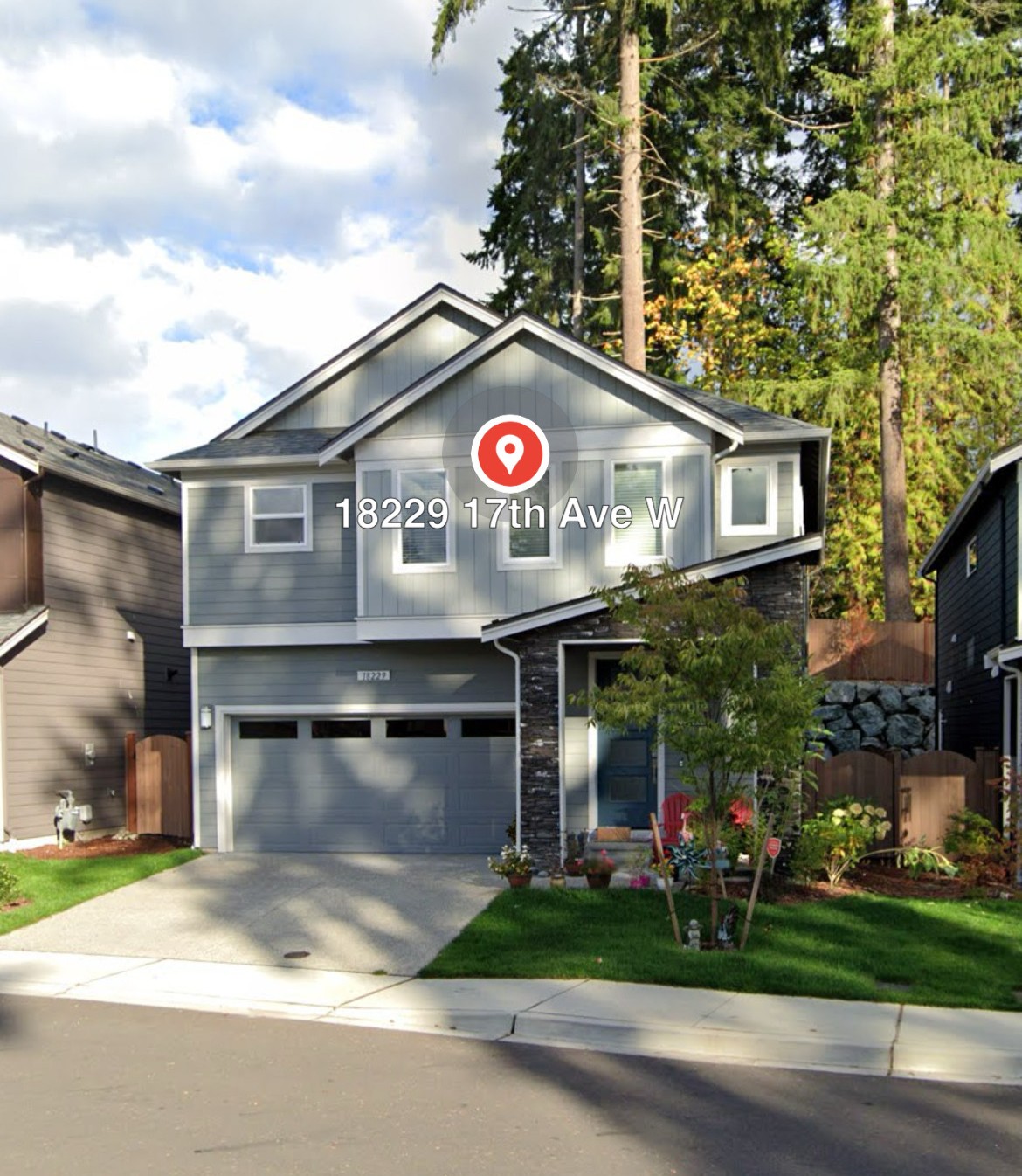 Lynnwood House: 18229 17th Ave W