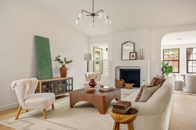 Zephyrhills House: 5554 11th St