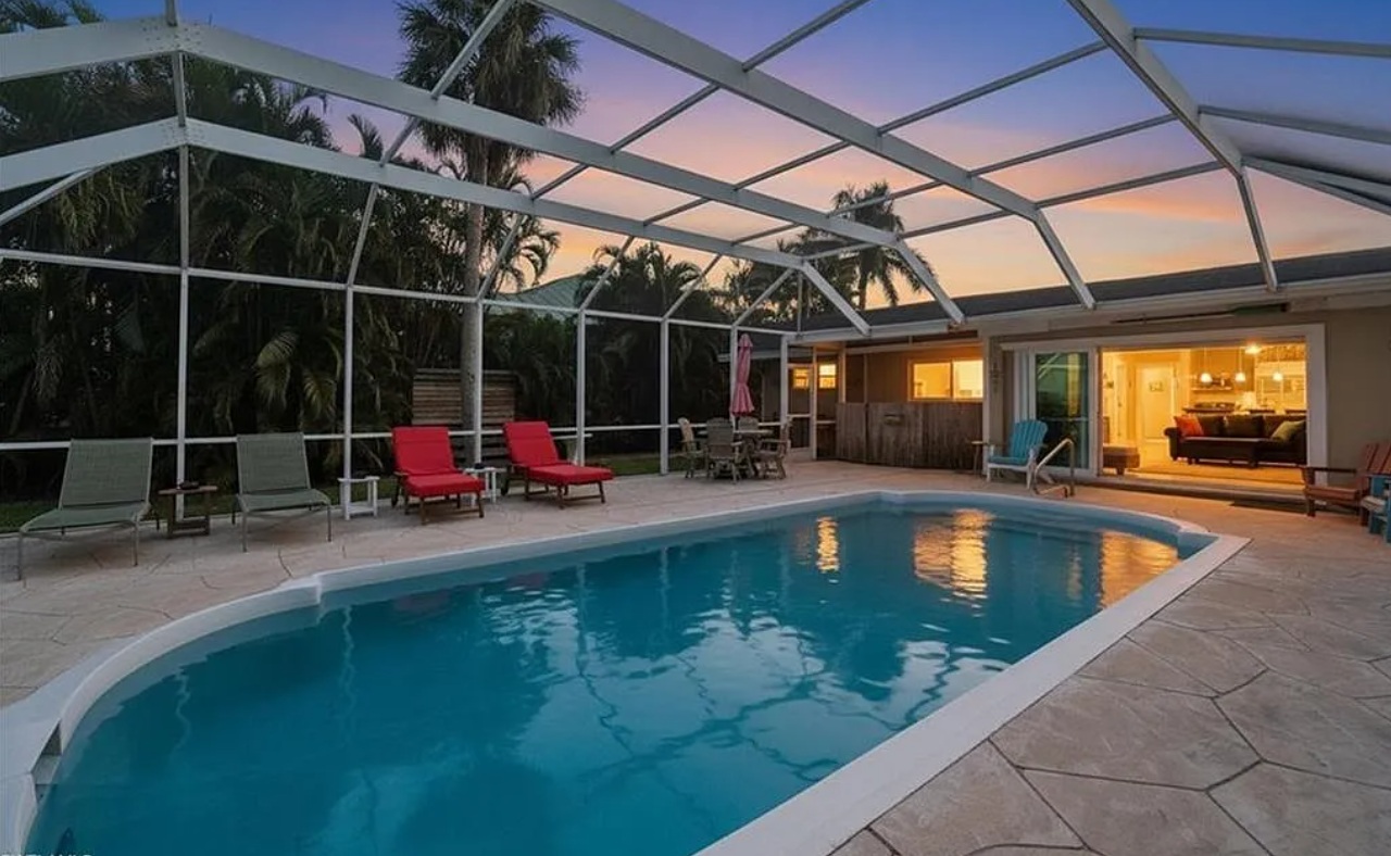 Bonita Springs Townhome: 4836 Esplanade St
