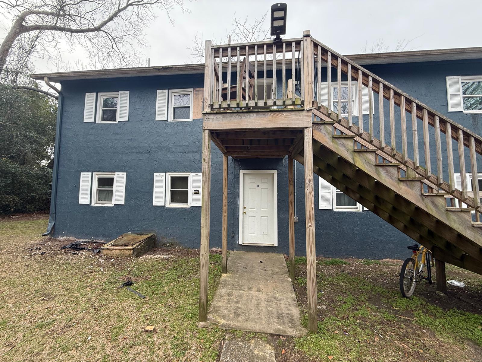 Conway Townhome: 1703 Singleton St