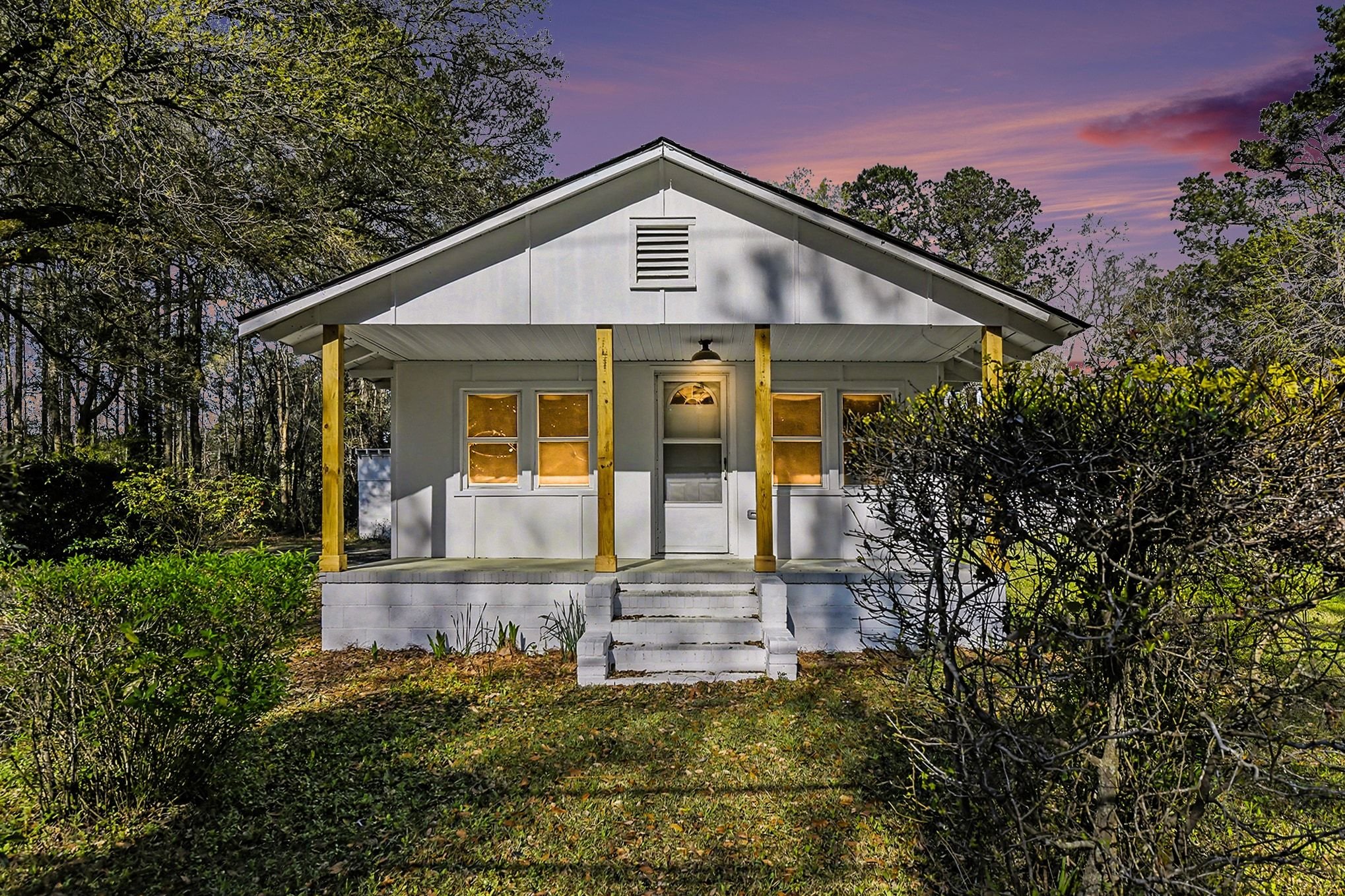 Summerville House: 510 Parsons Rd