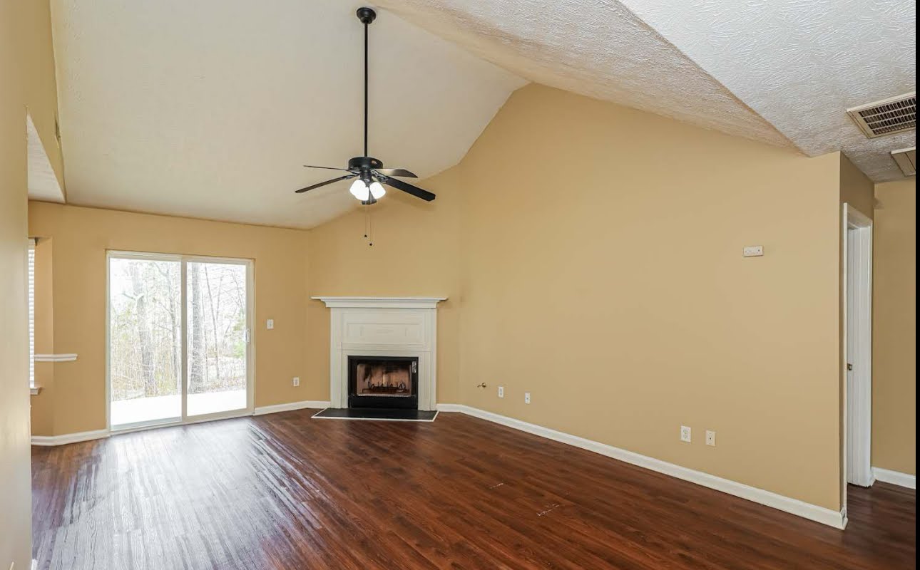 Newnan House: 231 Cobbler Dr