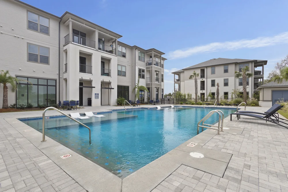 Ocean Springs Condo: 2501 Bienville Blvd