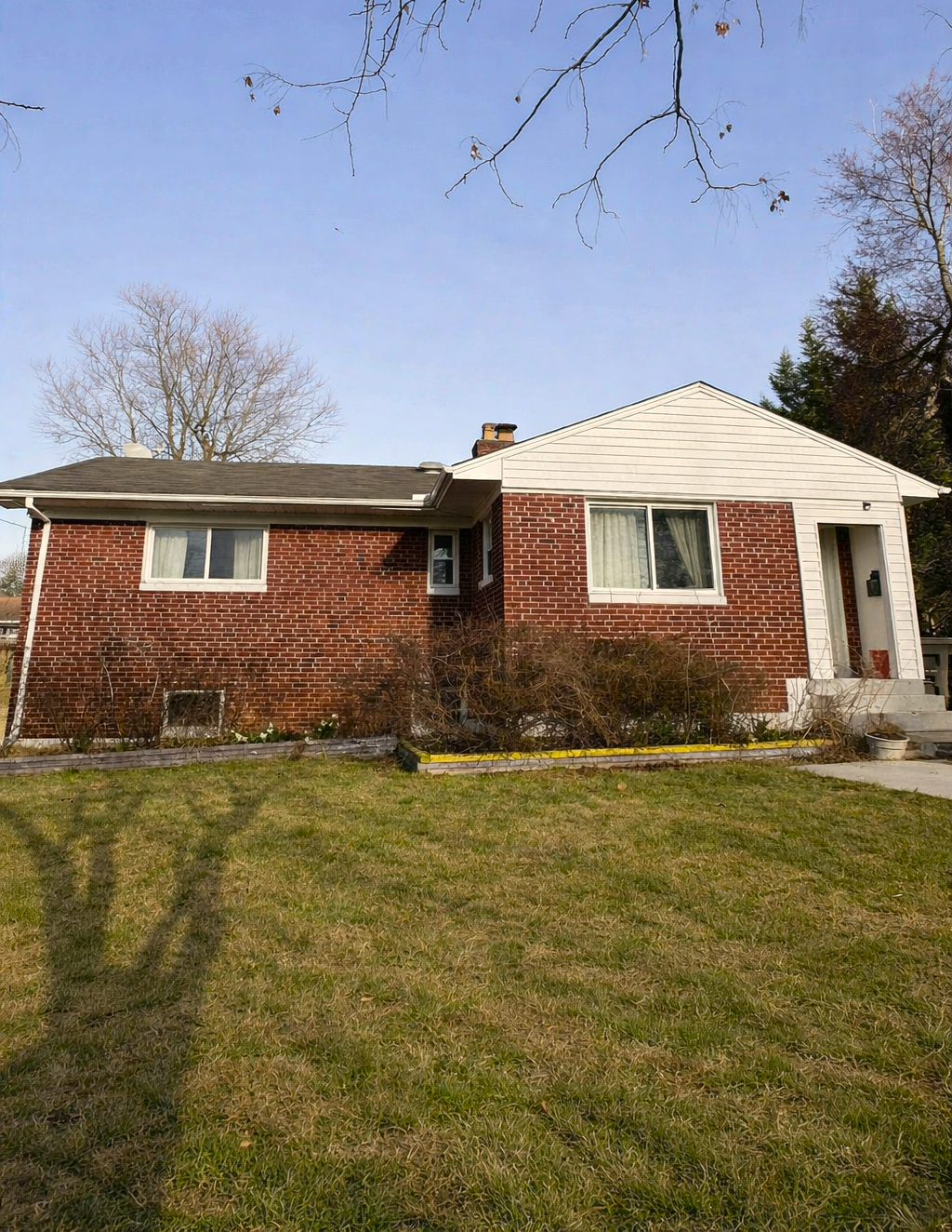 Rockville House: 2012 Henry Road