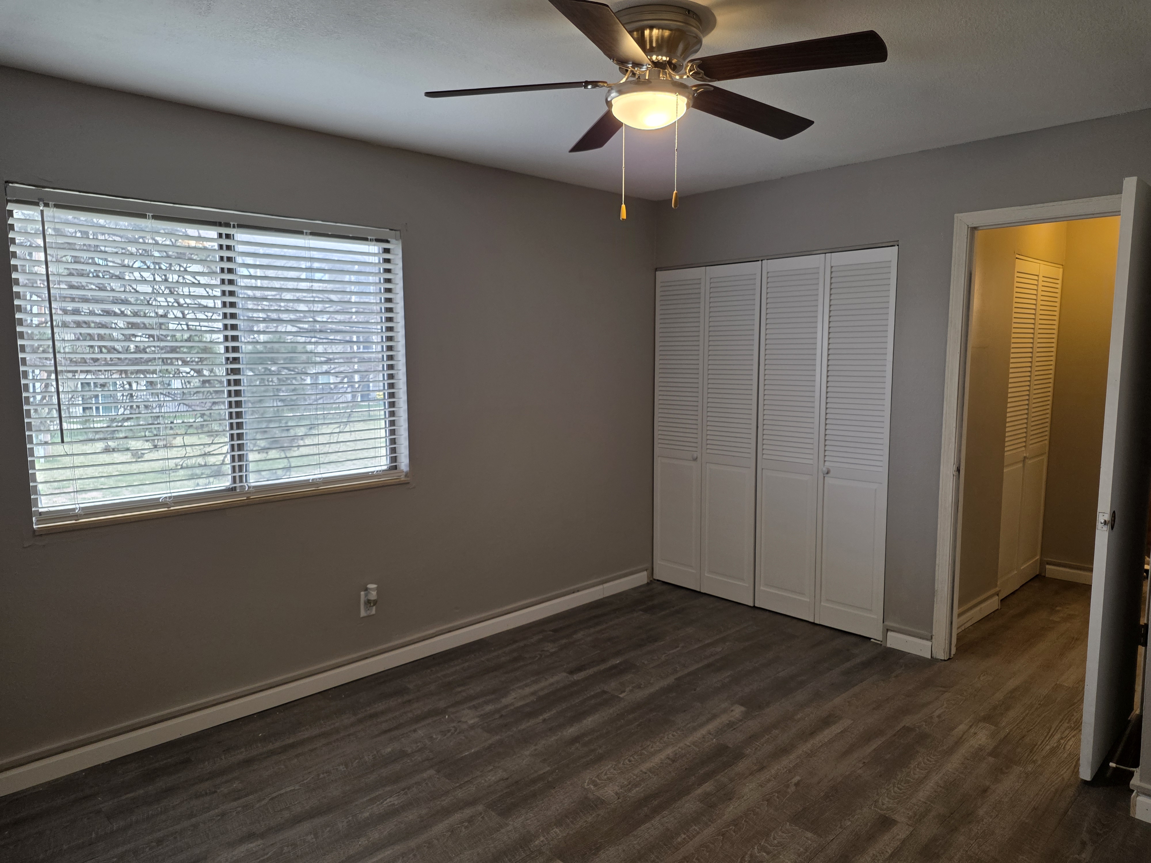 Wichita Apartment: 1325 N MERIDIAN AVE