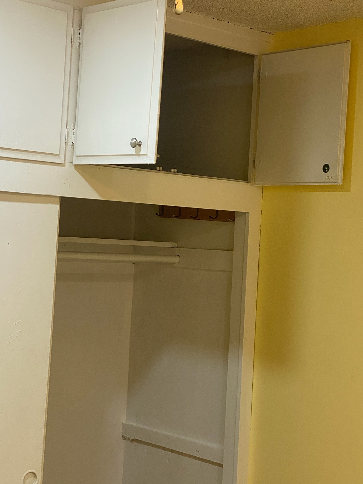 San Bernardino House: 1316 E Eureka St