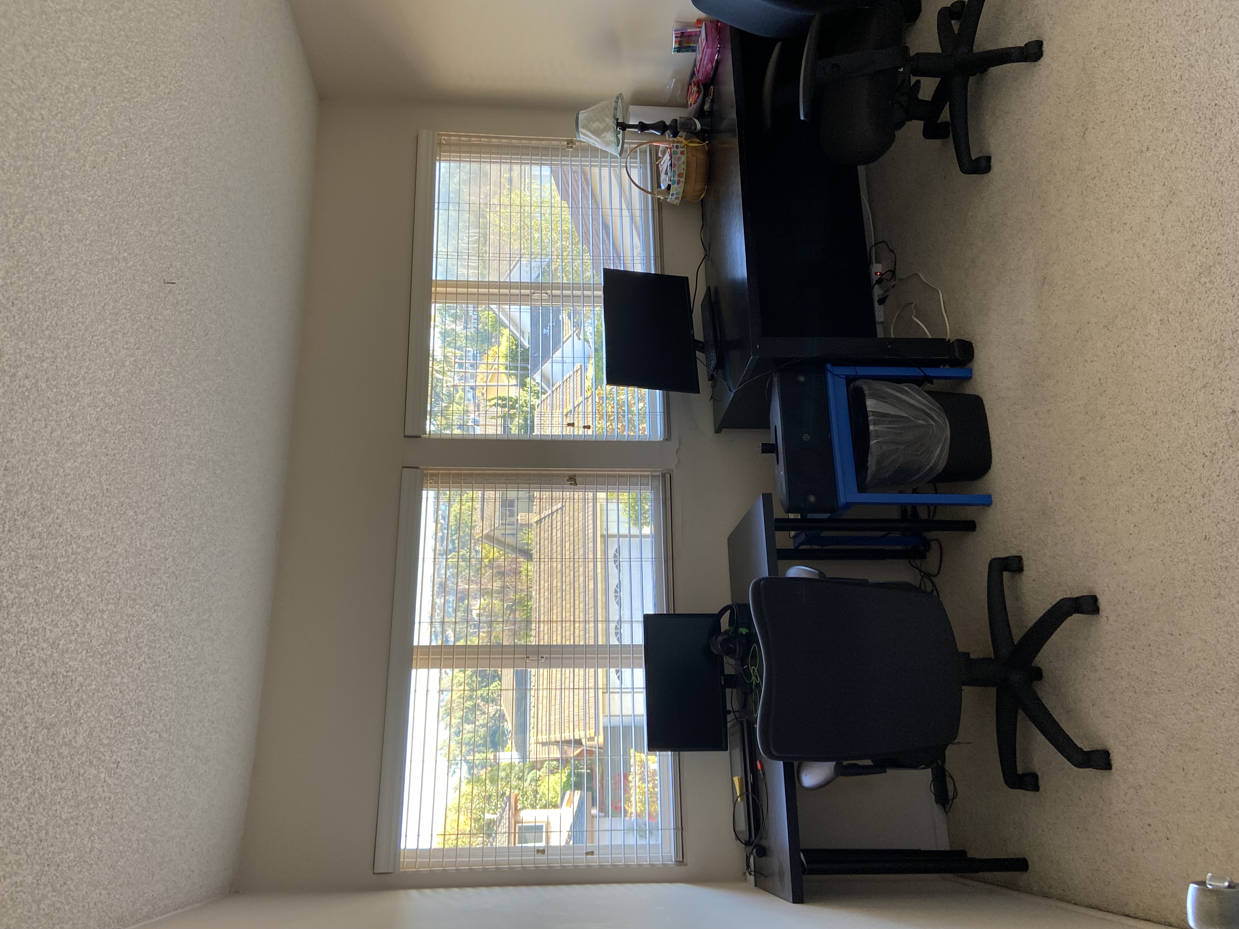 Irvine House: 5 Sandpebble