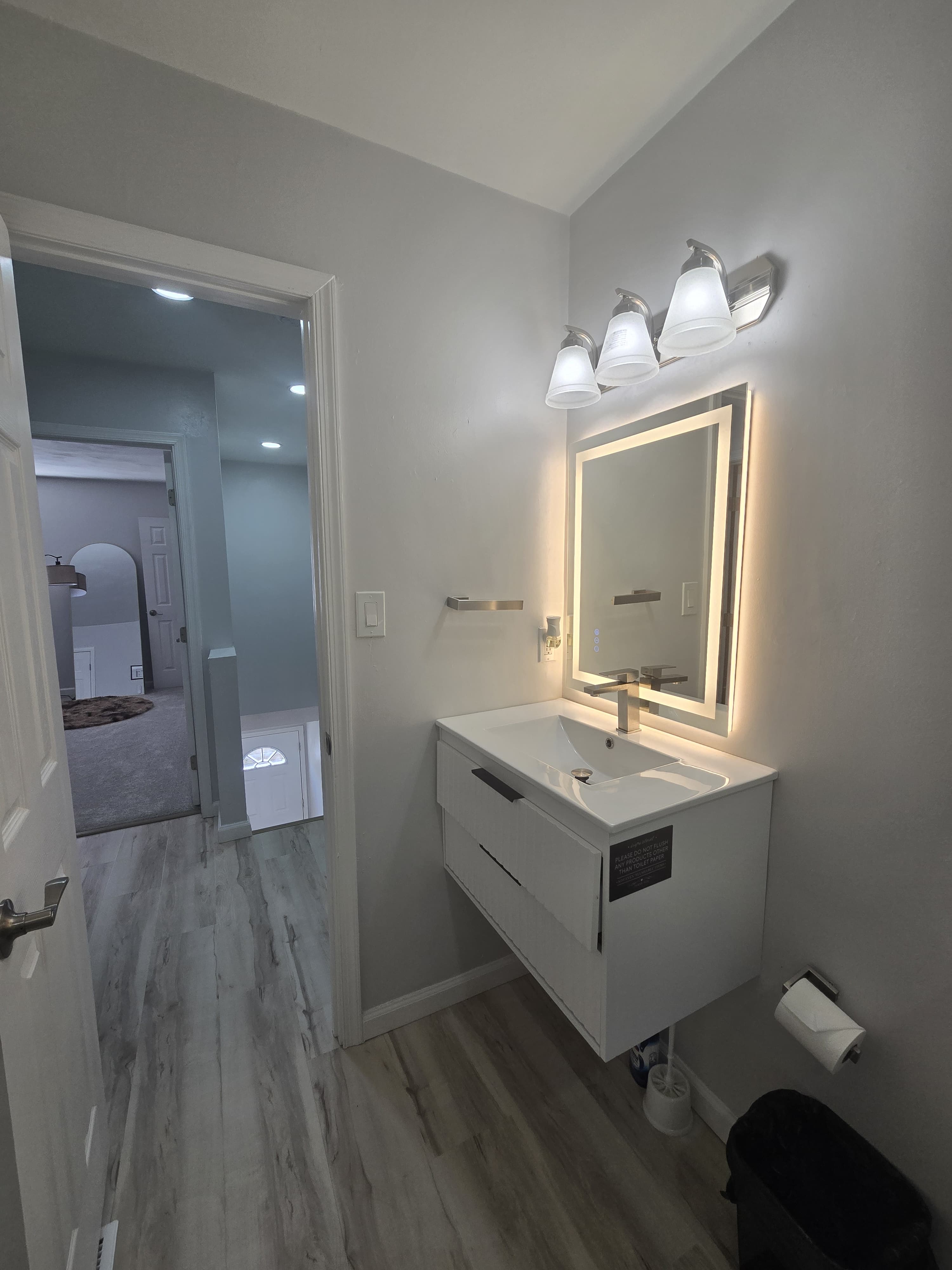 Norfolk House: 9527 18th Bay St