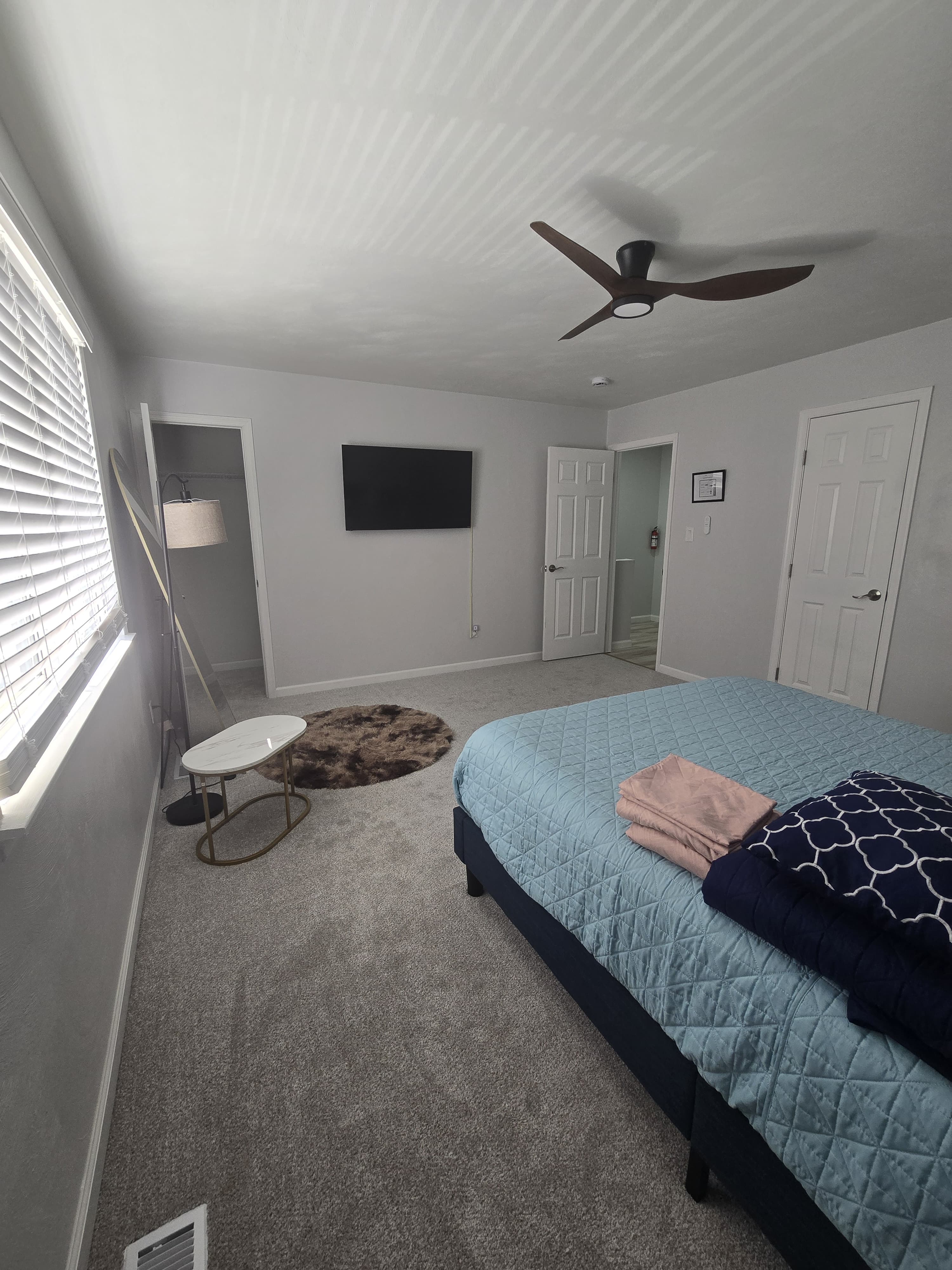 Norfolk House: 9527 18th Bay St