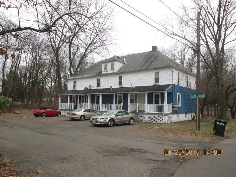 Piscataway Townhome: 2 Miller Street