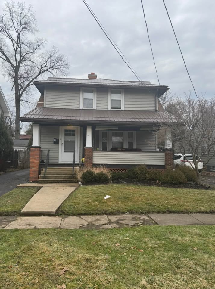 Warren Multiplex: 320 Kenilworth Ave SE