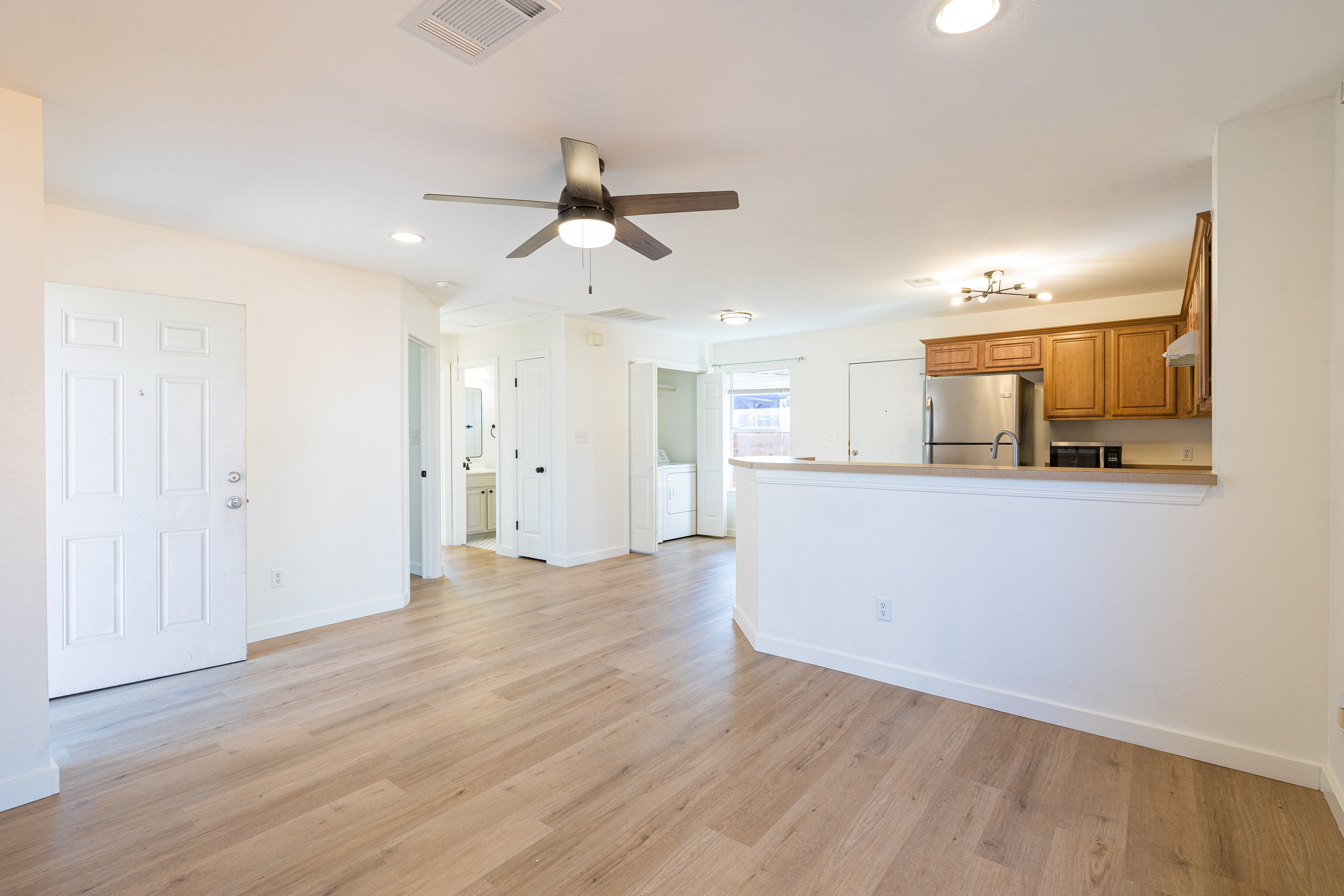 Austin House: 2210 Holly St