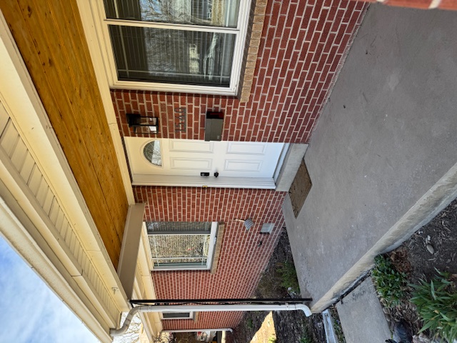 Denver House: 1540 Belaire St