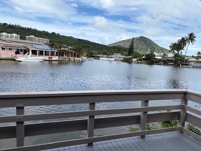 Honolulu Townhome: 501 Opihikao Place