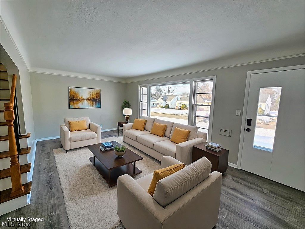 Garfield Heights House: 9516 Alexander Rd