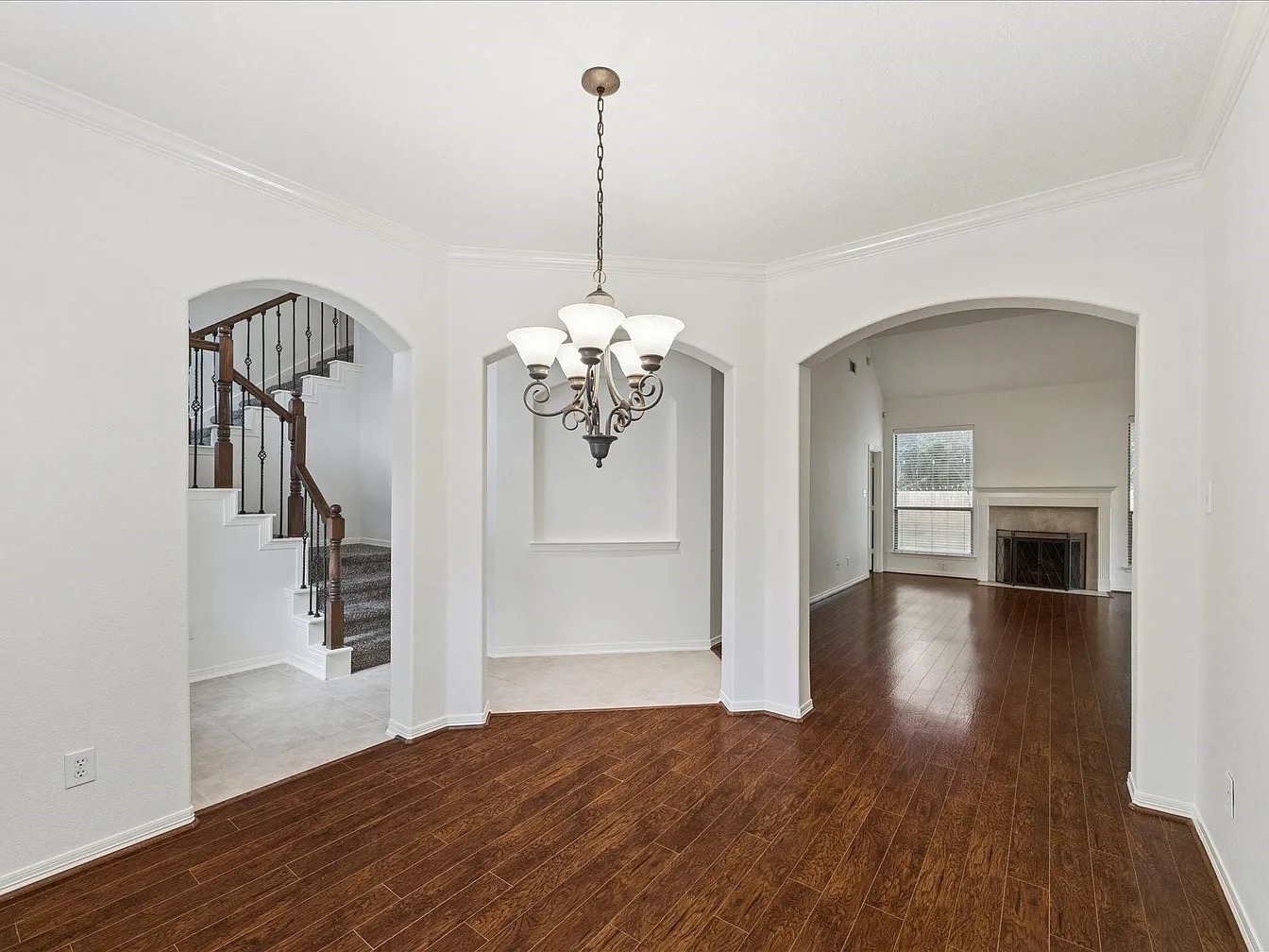 Magnolia House: 6418 Sugar Bush Dr