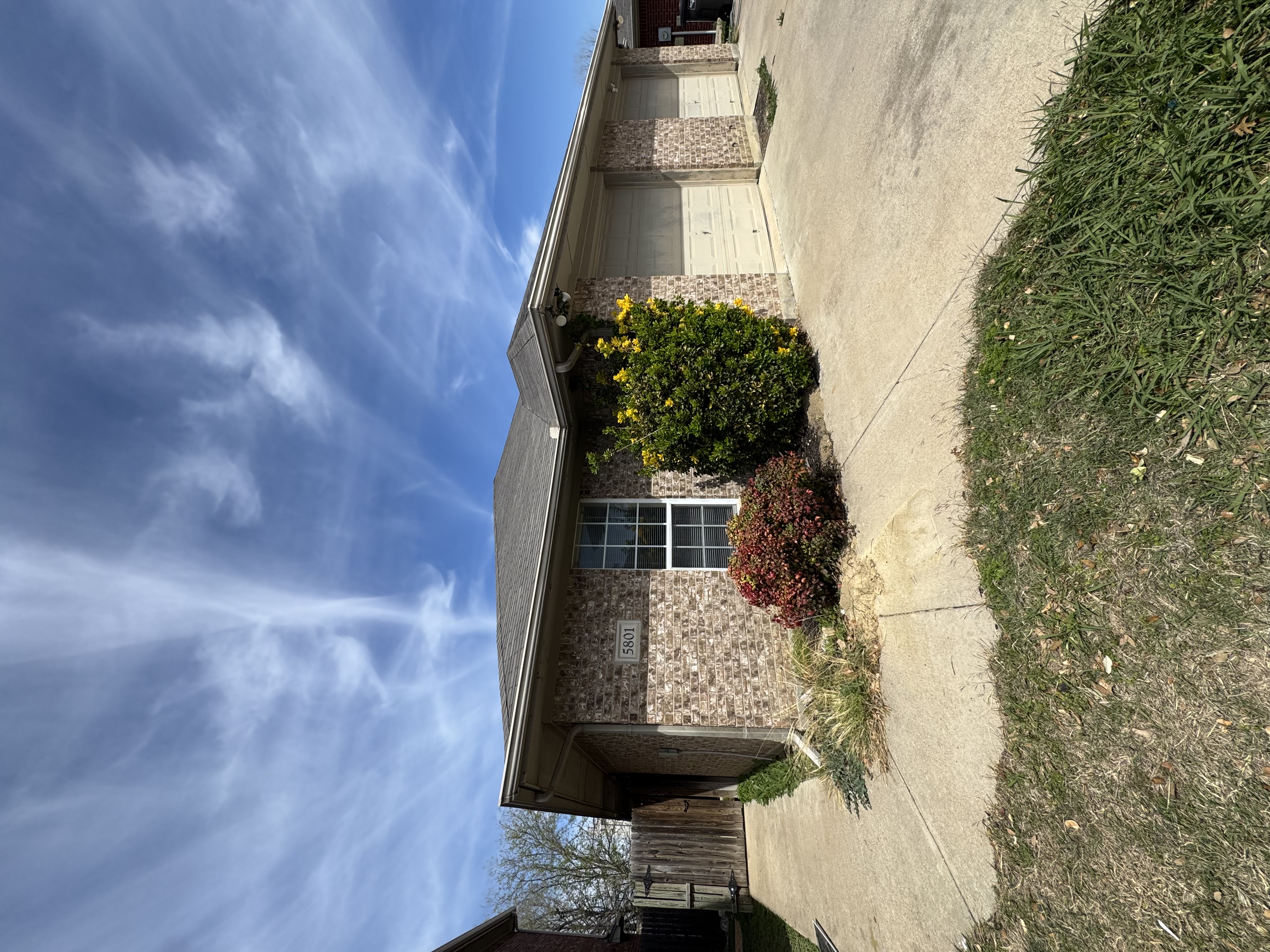 Ft Worth Townhome: 5801 Swords Dr