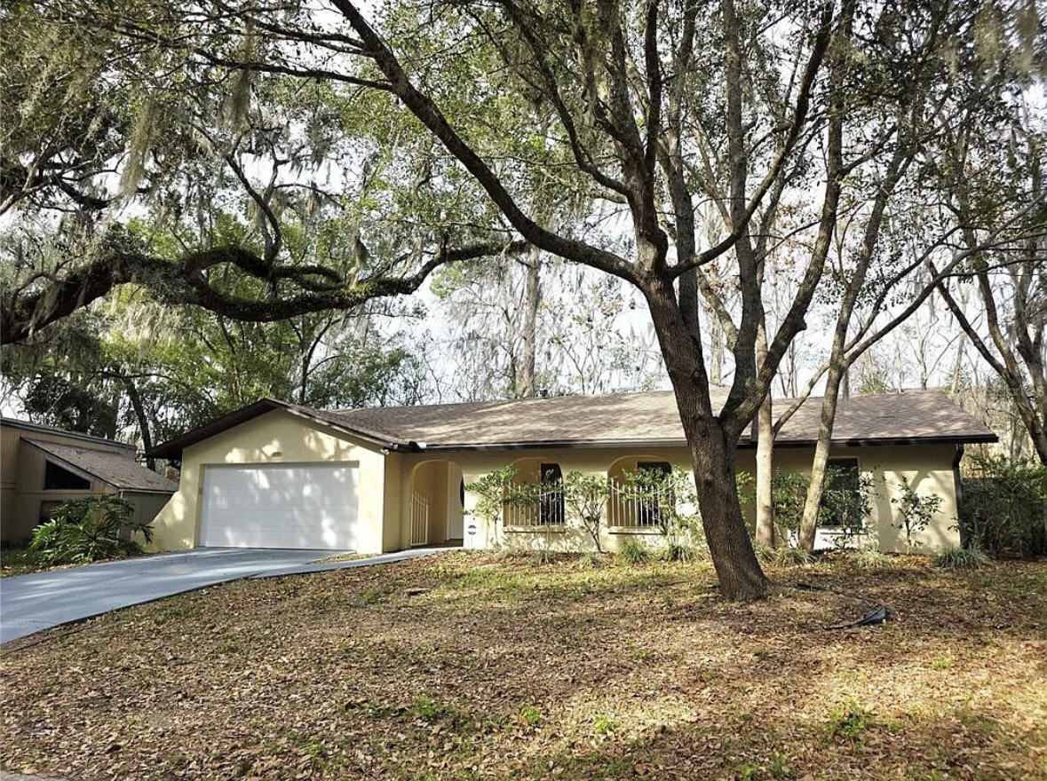 Gainesville House: 1110 SW 19th Pl