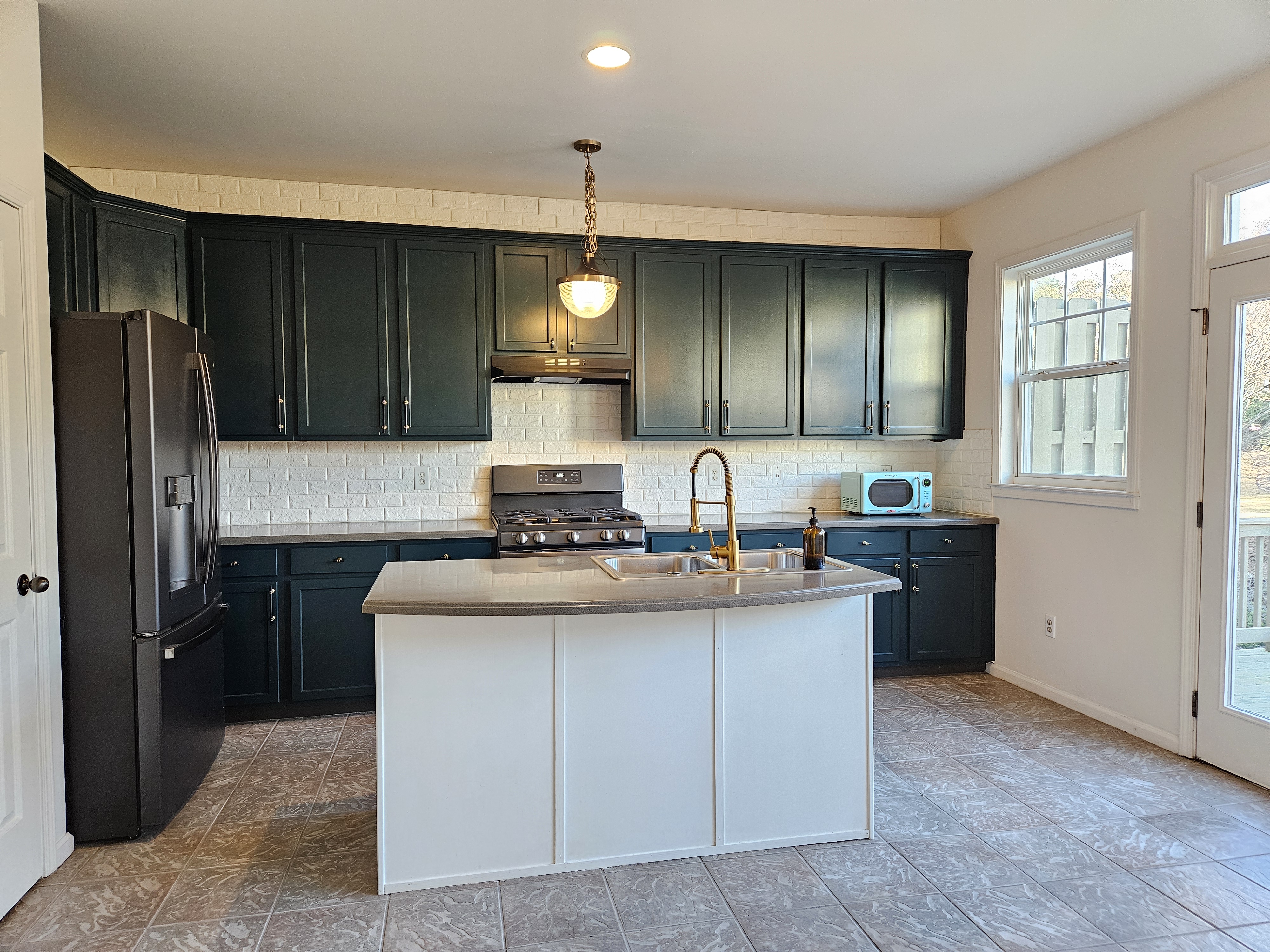 Suwanee Townhome: 4361 Grove Field Park