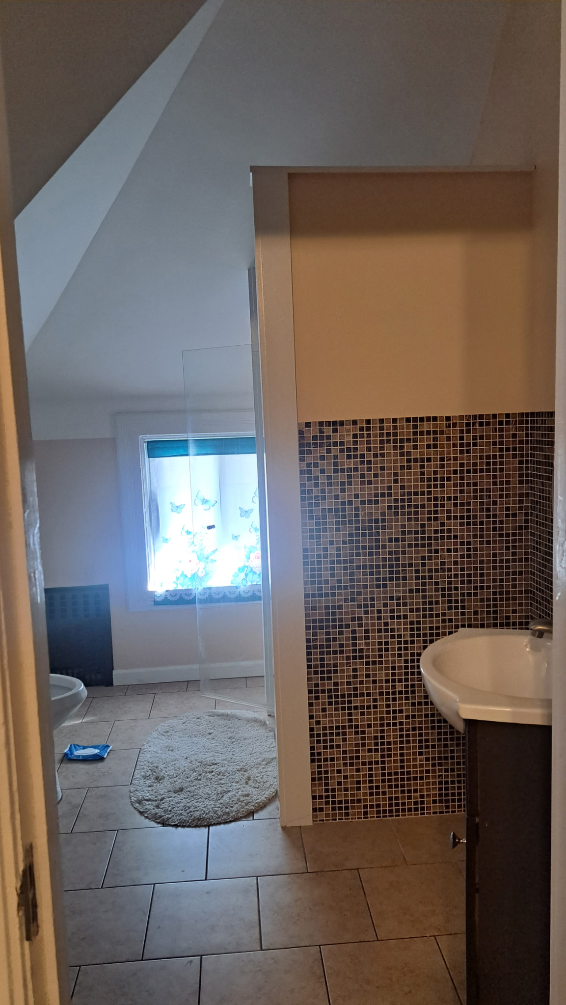 Mount Vernon House: 342 N Fulton Ave