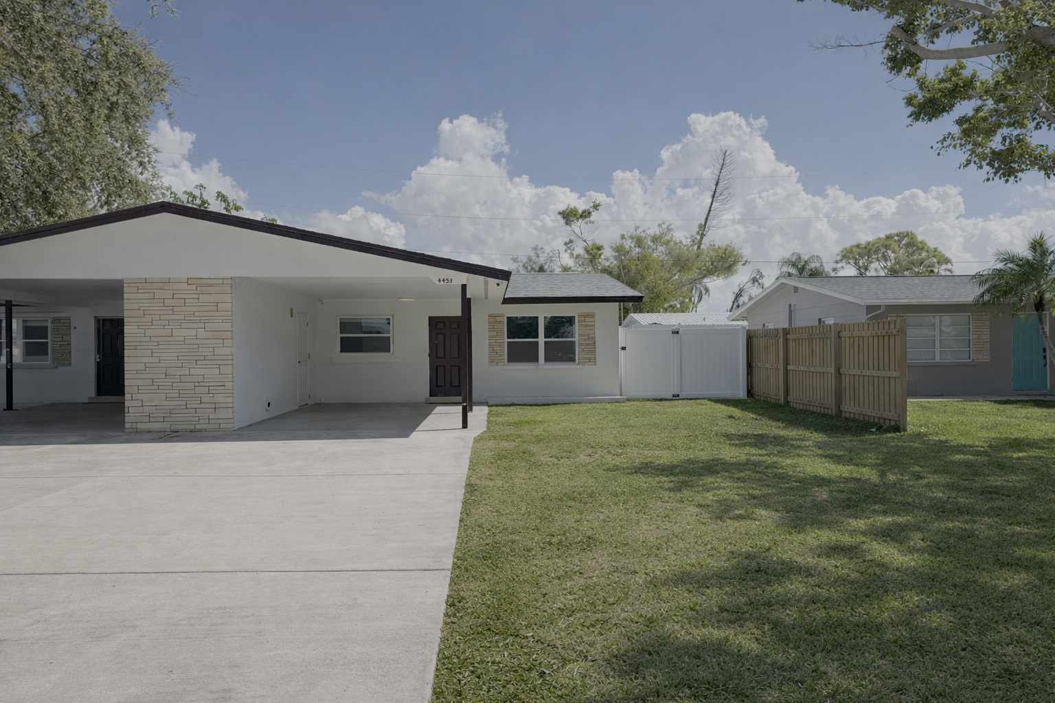 Bradenton House: 4453 87th St. Ct. West