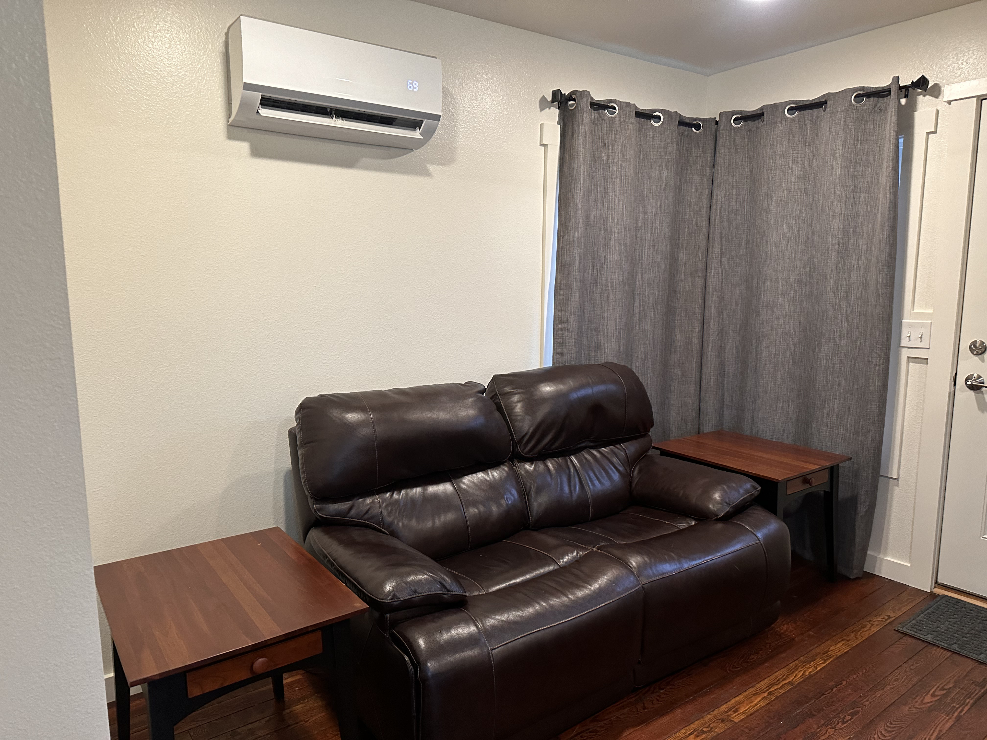 Clarkston House: 617 Fair St