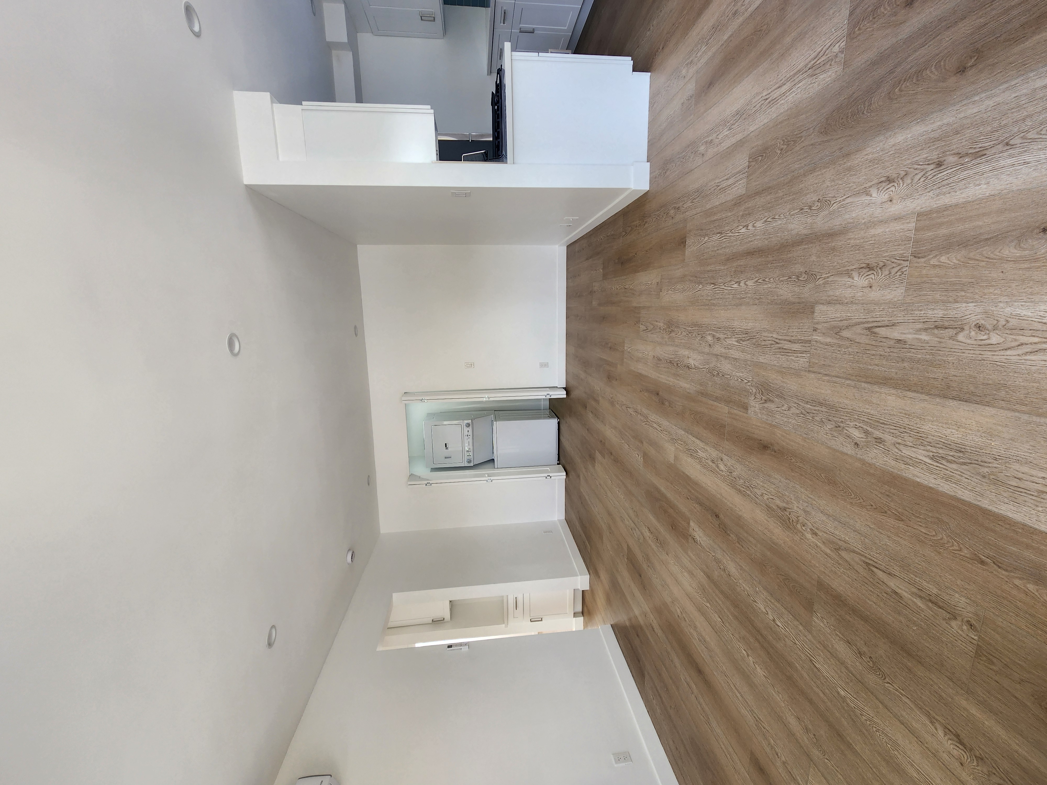 santa monica Apartment: 2336 34th street