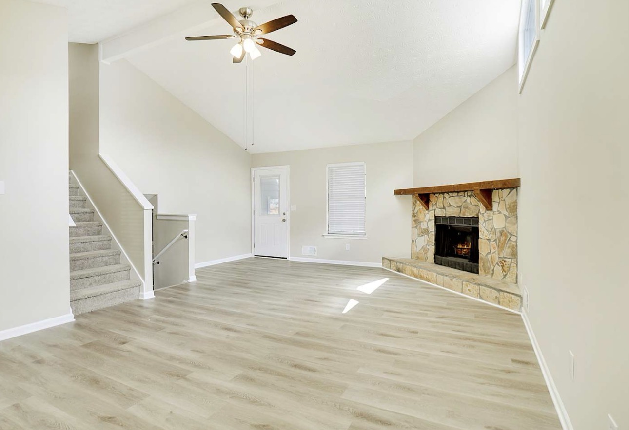 Stone Mountain House: 5590 Pennybrook Ct