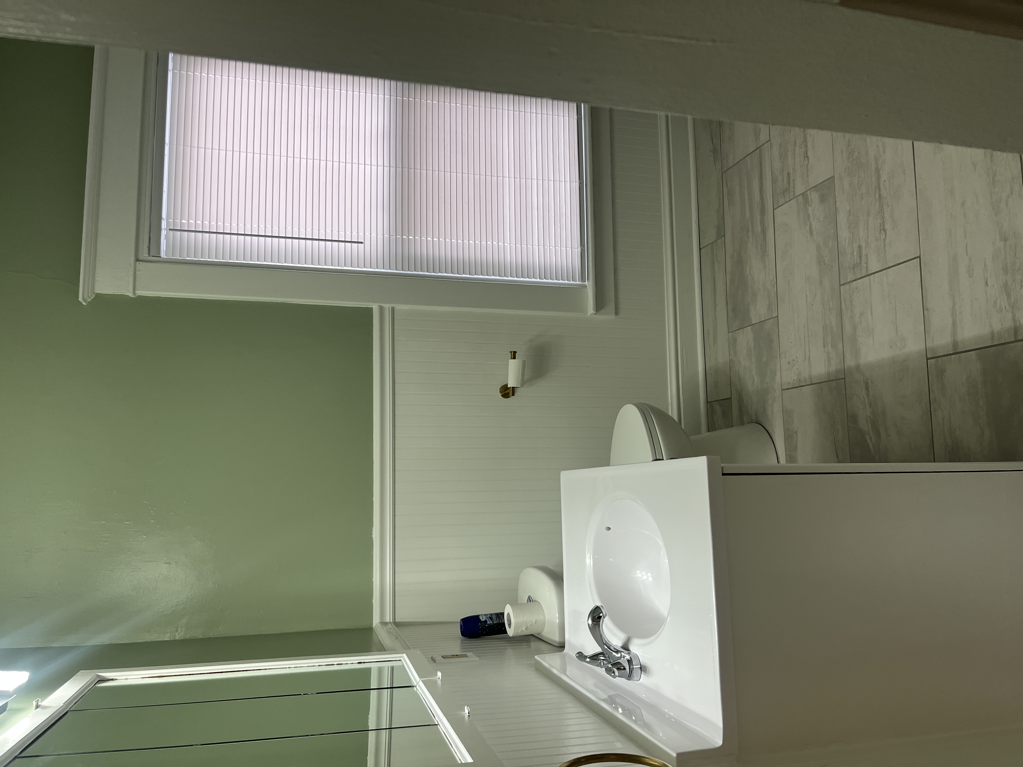 Lansing Multiplex: 902 1/2 Chicago Ave