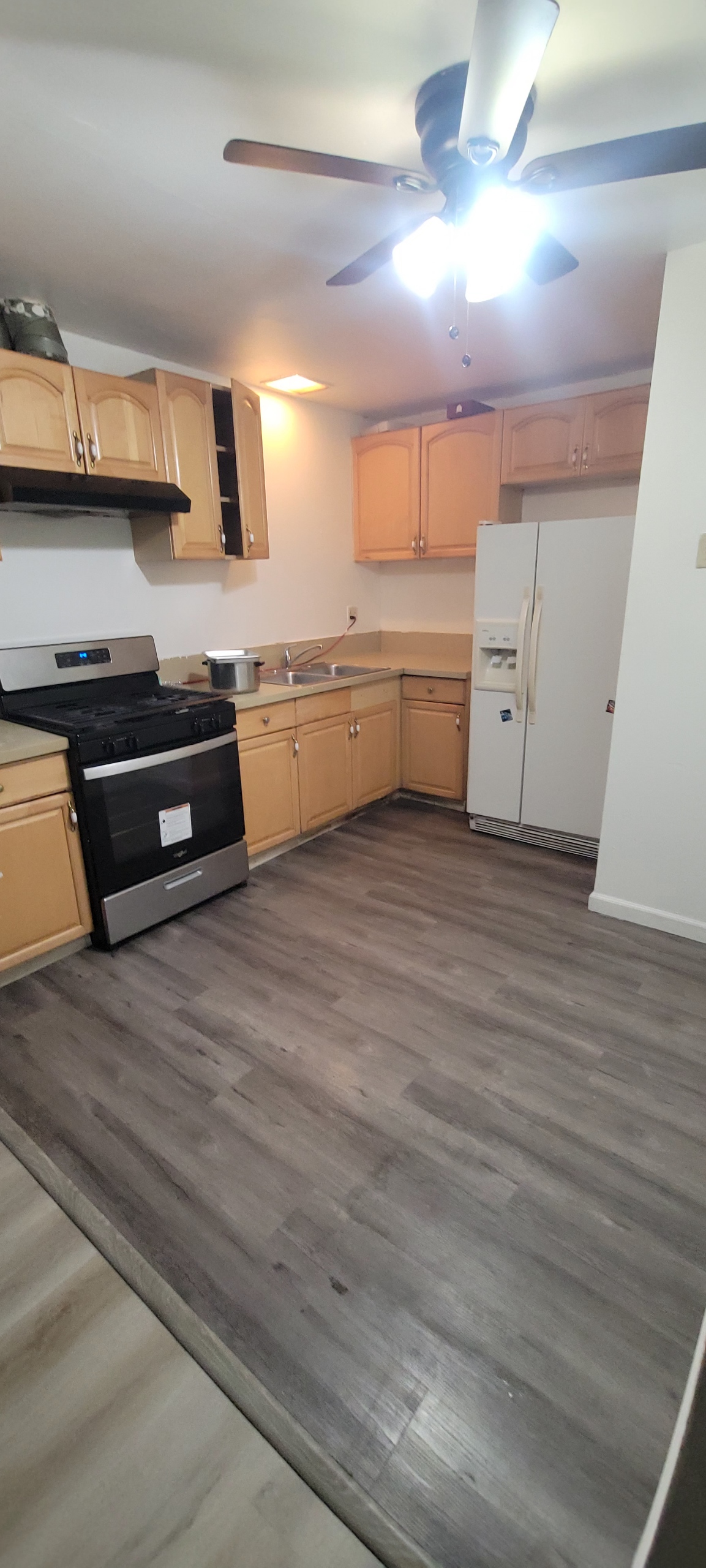 San Diego Multiplex: 5920 Streamview Dr 4