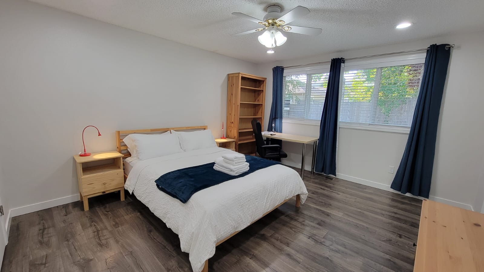 Edmonds House: 8029 240th St SW