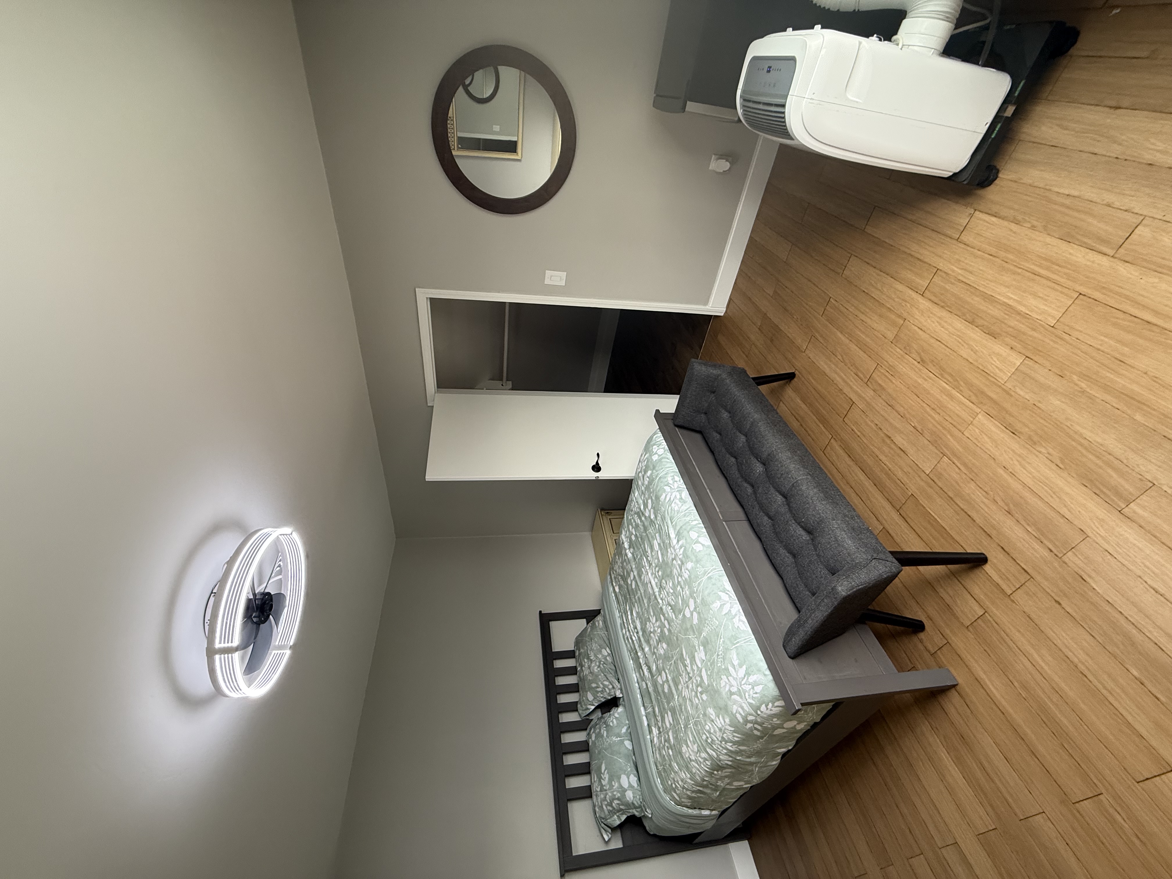 Kokomo House: 805 E Taylor St