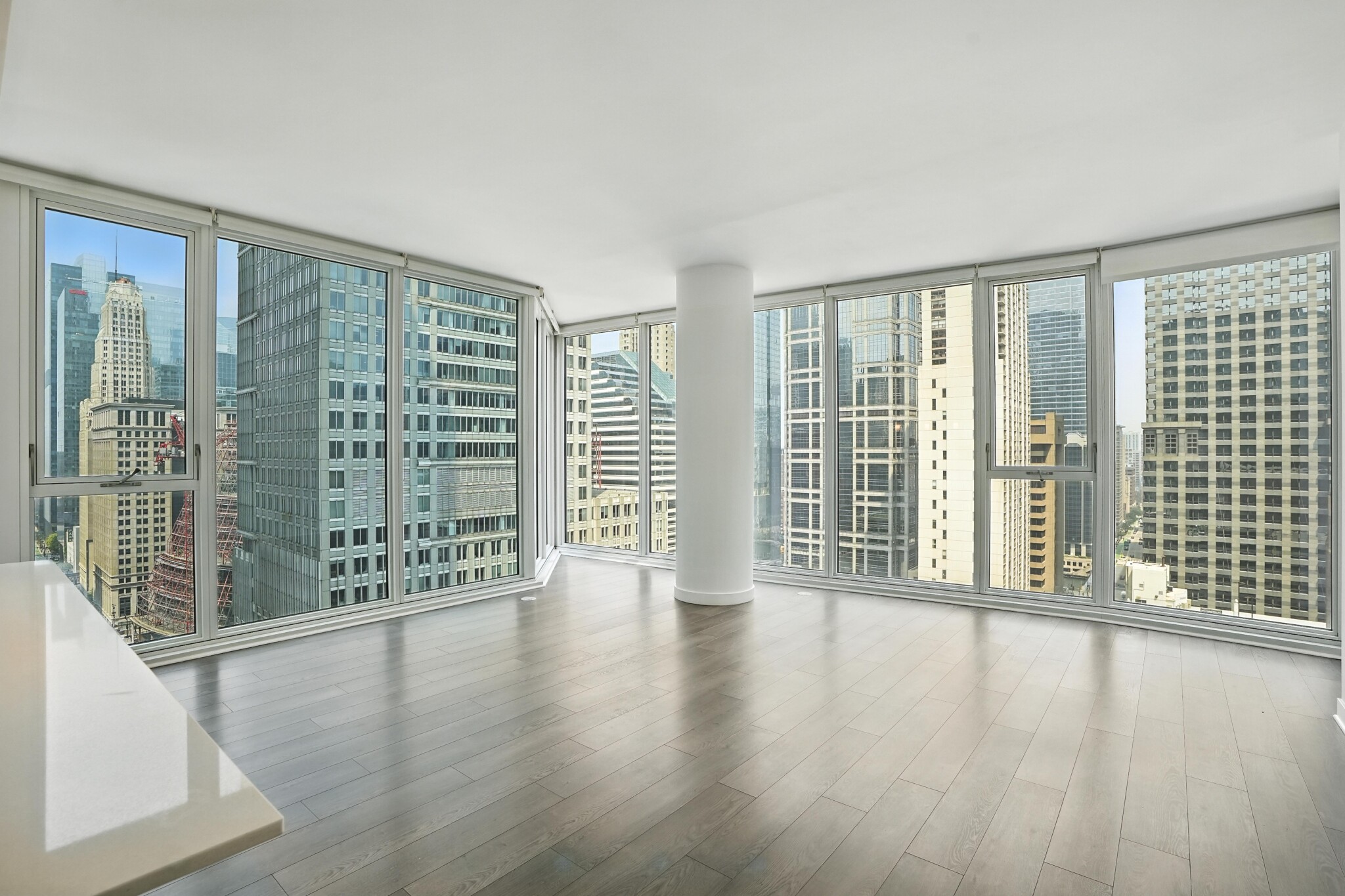 Chicago Condo: 45 W Randolph St