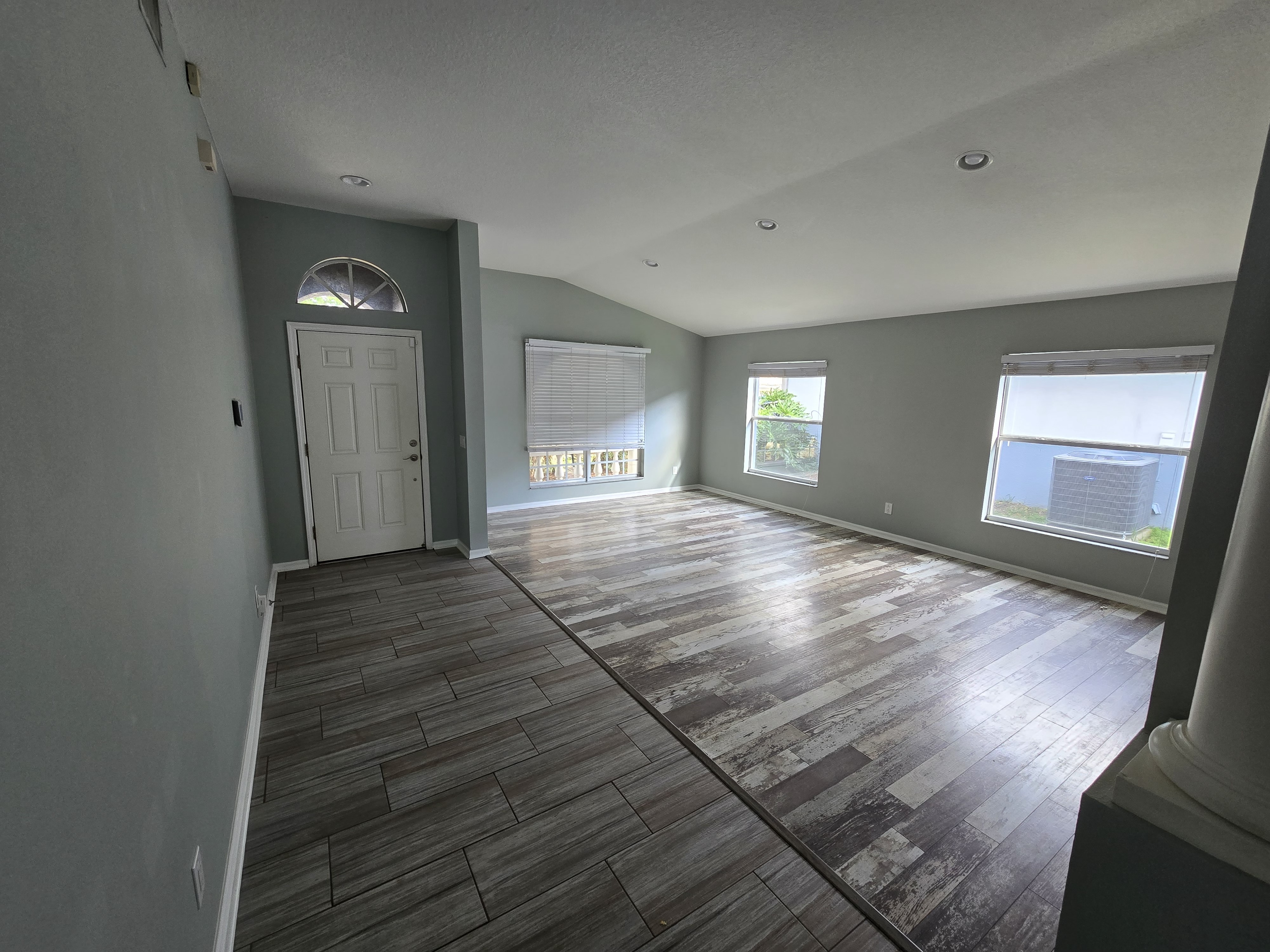 Valrico House: 1124 Lumsden Pointe Blvd