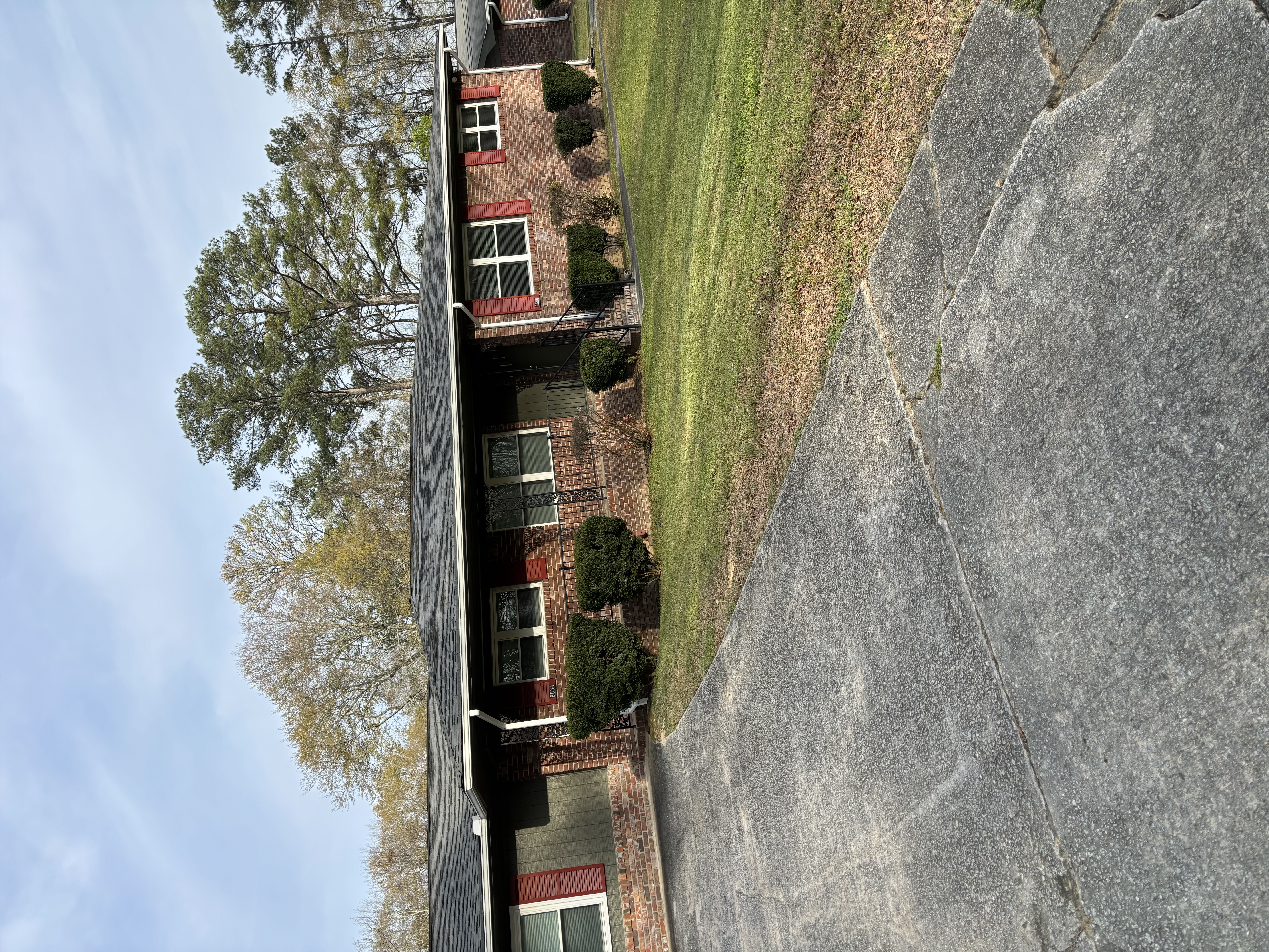Douglasville House: 8686 Bowden St