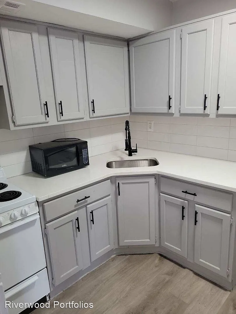 Maple Shade Multiplex: 615 E Main St