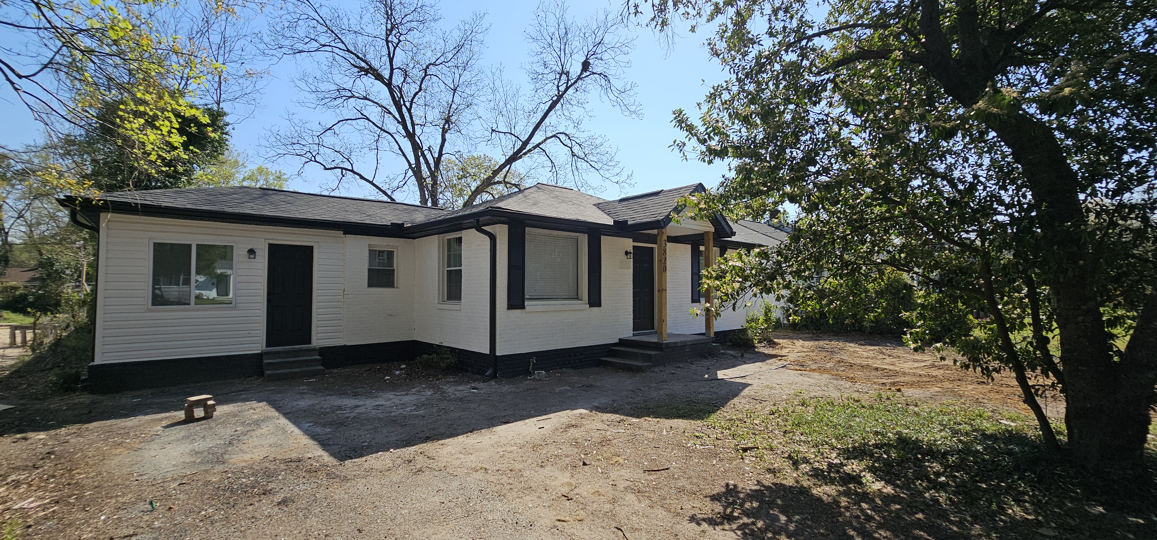 Columbia House: 3820 Montgomery Ave