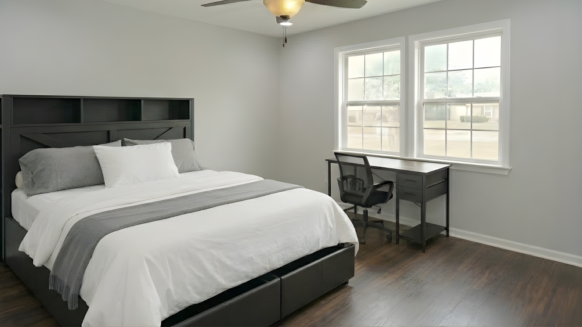 Slidell House: 3834 Cambridge St,