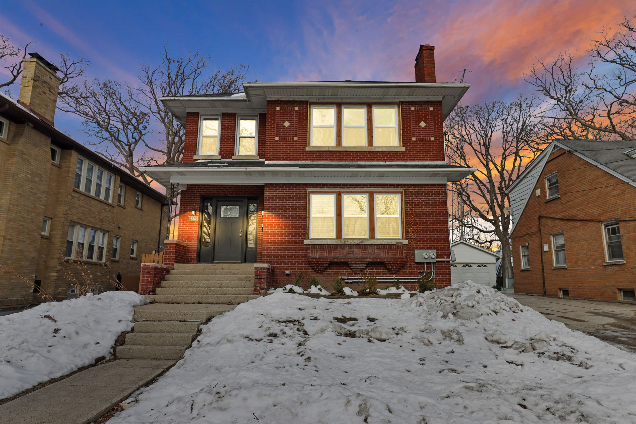 Waukegan Multiplex: 814 W Keith Ave