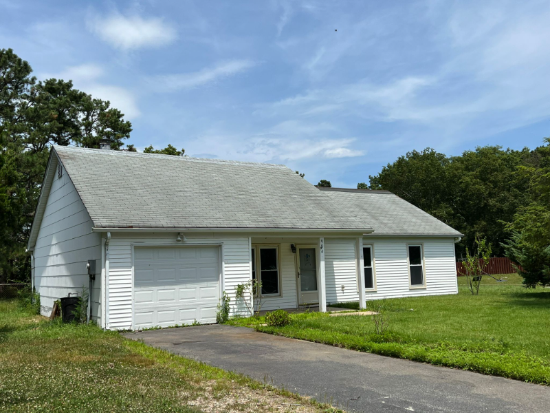, 984 W Bay Ave , 984 W Bay Ave,