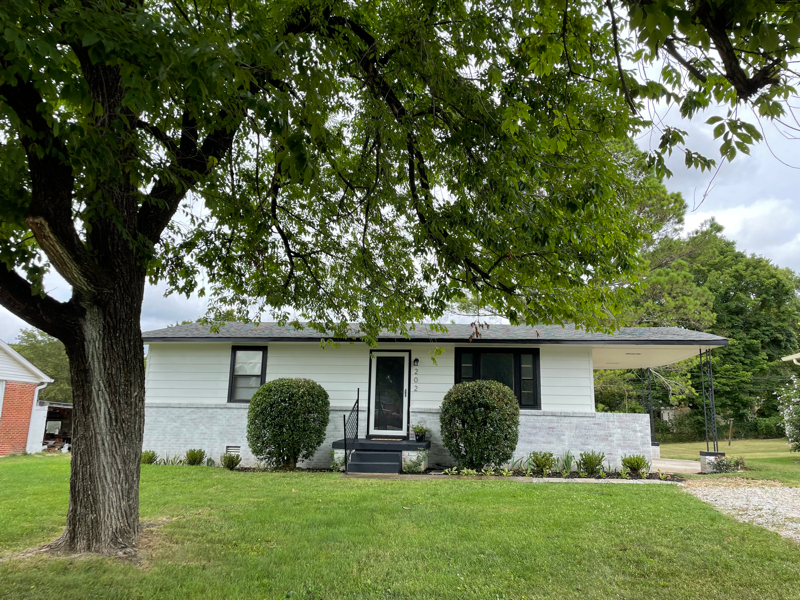 Columbia House: 202 N James M Campbell Blvd