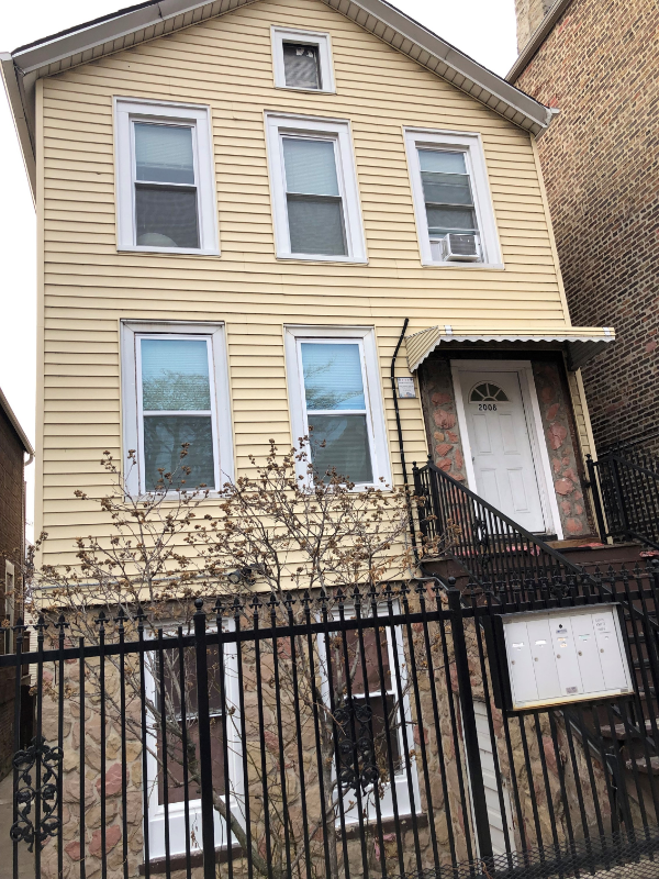 Chicago Apartment: 2008 S. Loomis